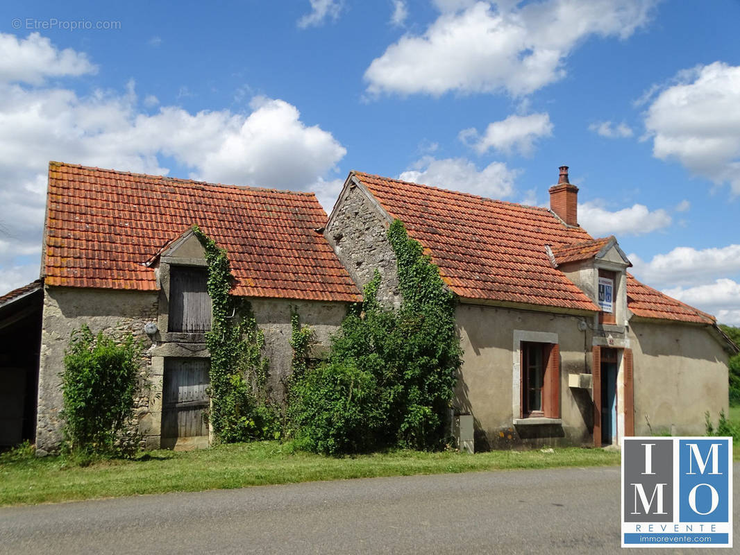 Maison à SAINT-GERMAIN-DES-BOIS