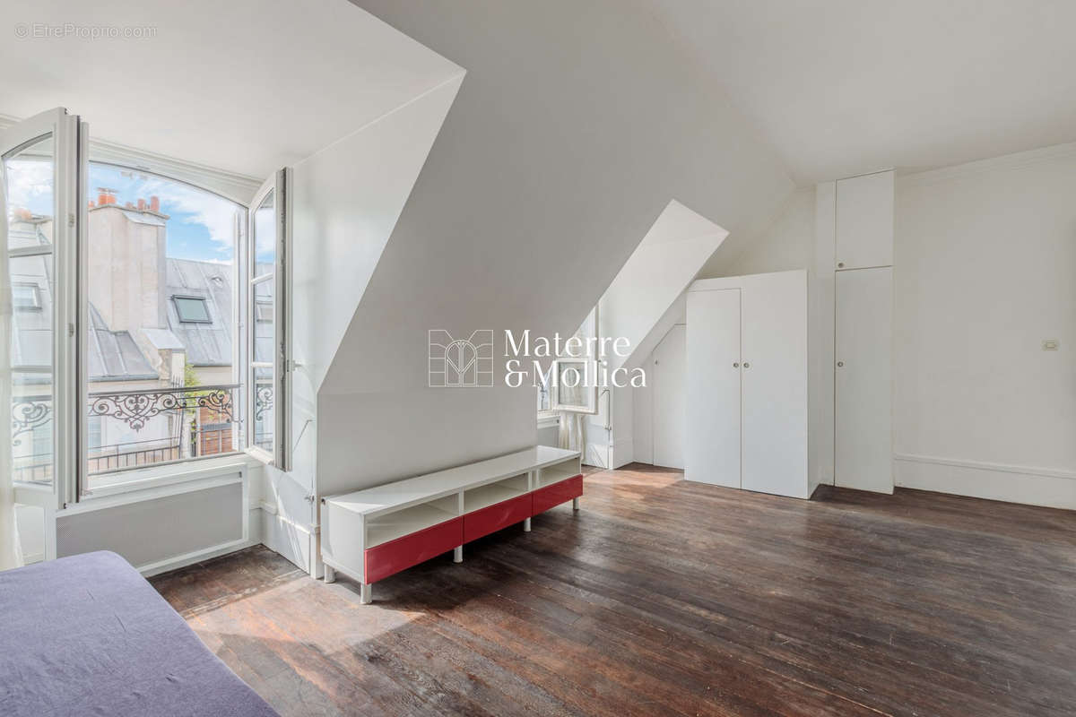 Appartement à PARIS-6E