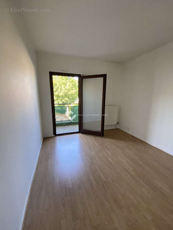 Appartement à LE RAINCY