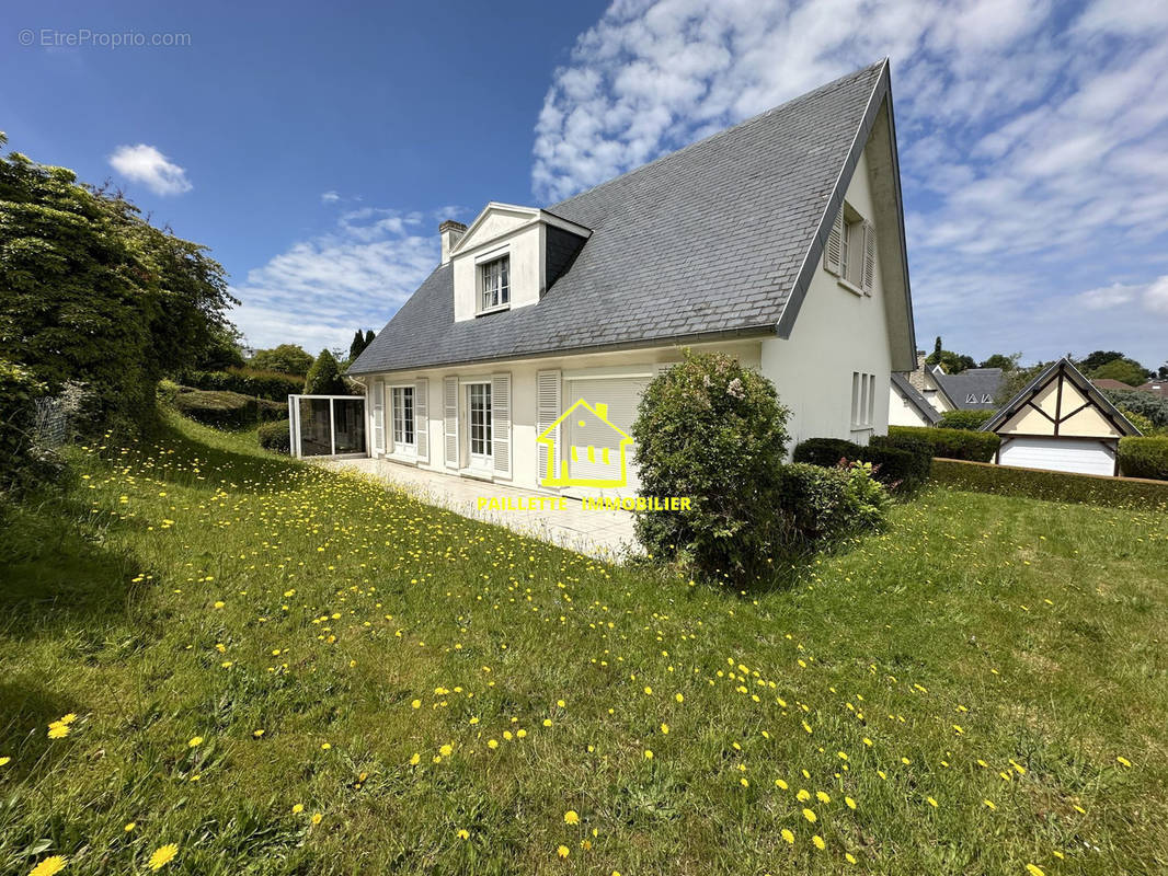 Maison à FONTAINE-LA-MALLET