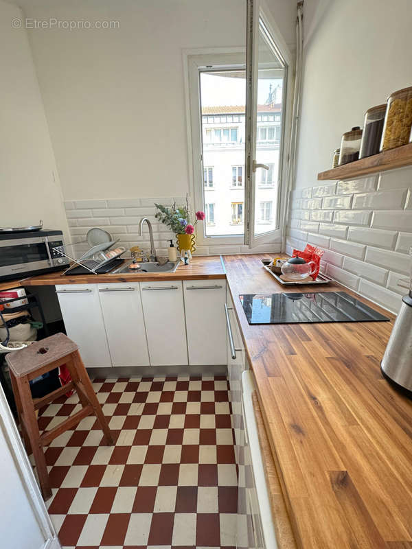 Appartement à PARIS-11E