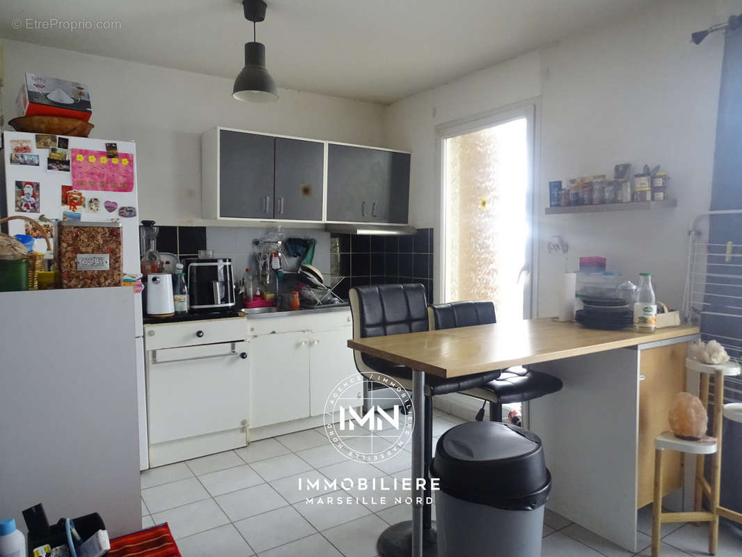 Appartement à MARSEILLE-15E