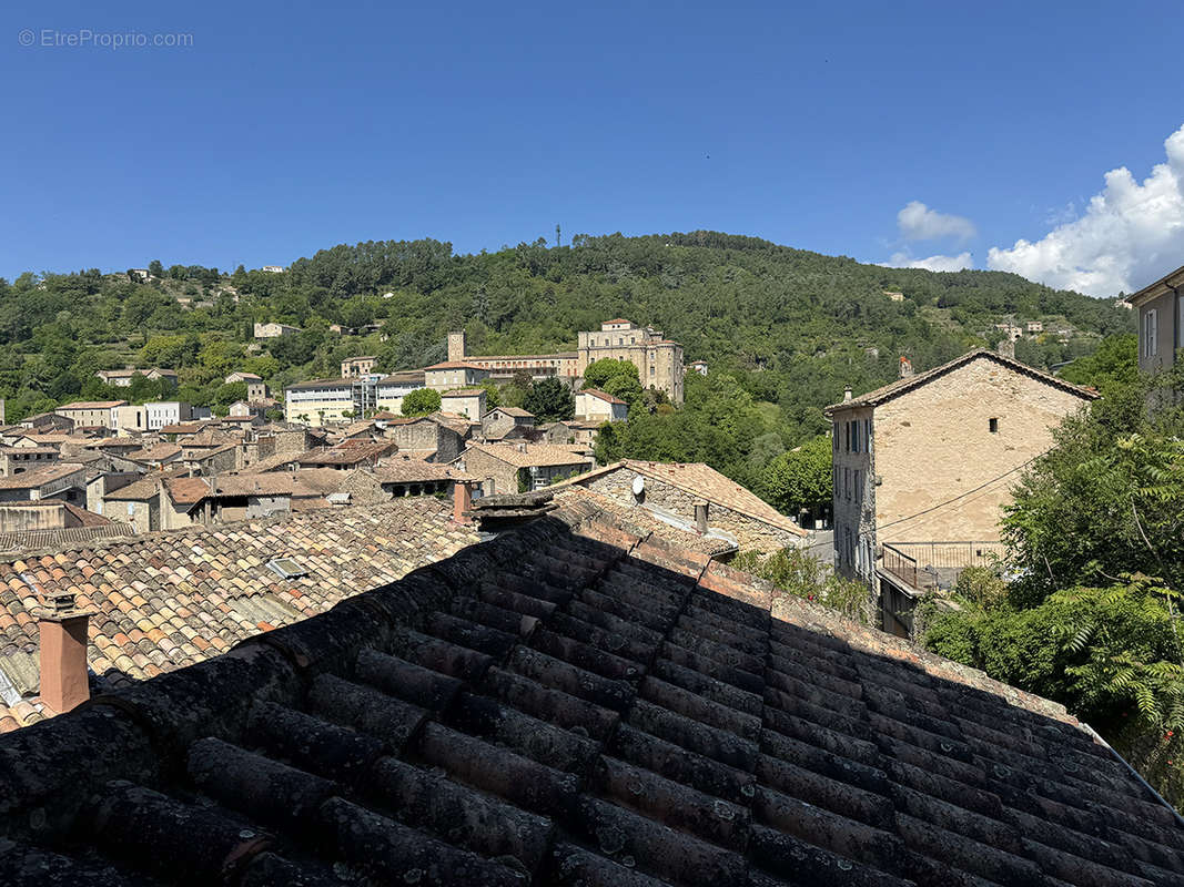 Maison à LARGENTIERE