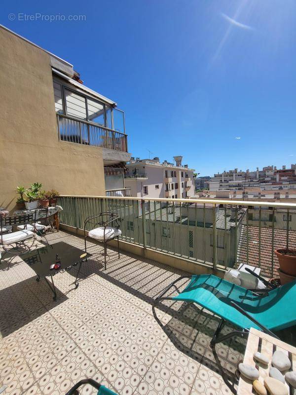 Appartement à NICE