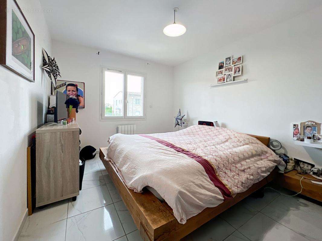 Appartement à UZES