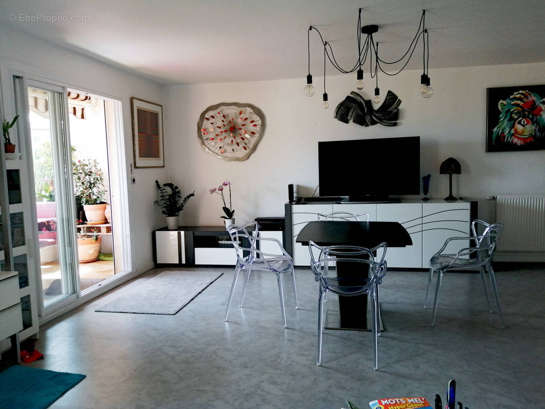 Appartement à HYERES