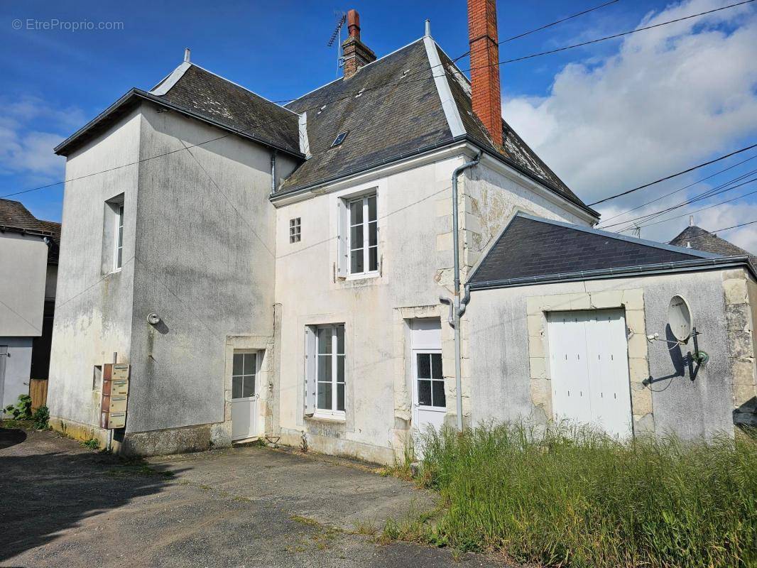 Maison à SAVIGNY-SUR-BRAYE