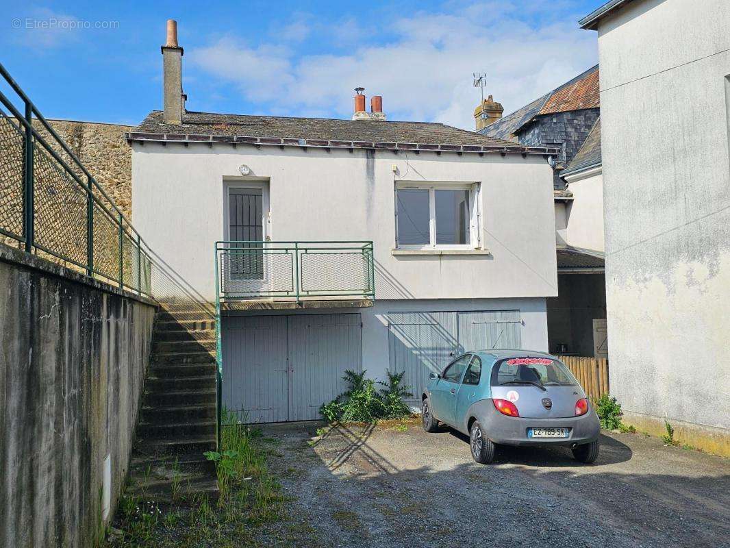 Maison à SAVIGNY-SUR-BRAYE