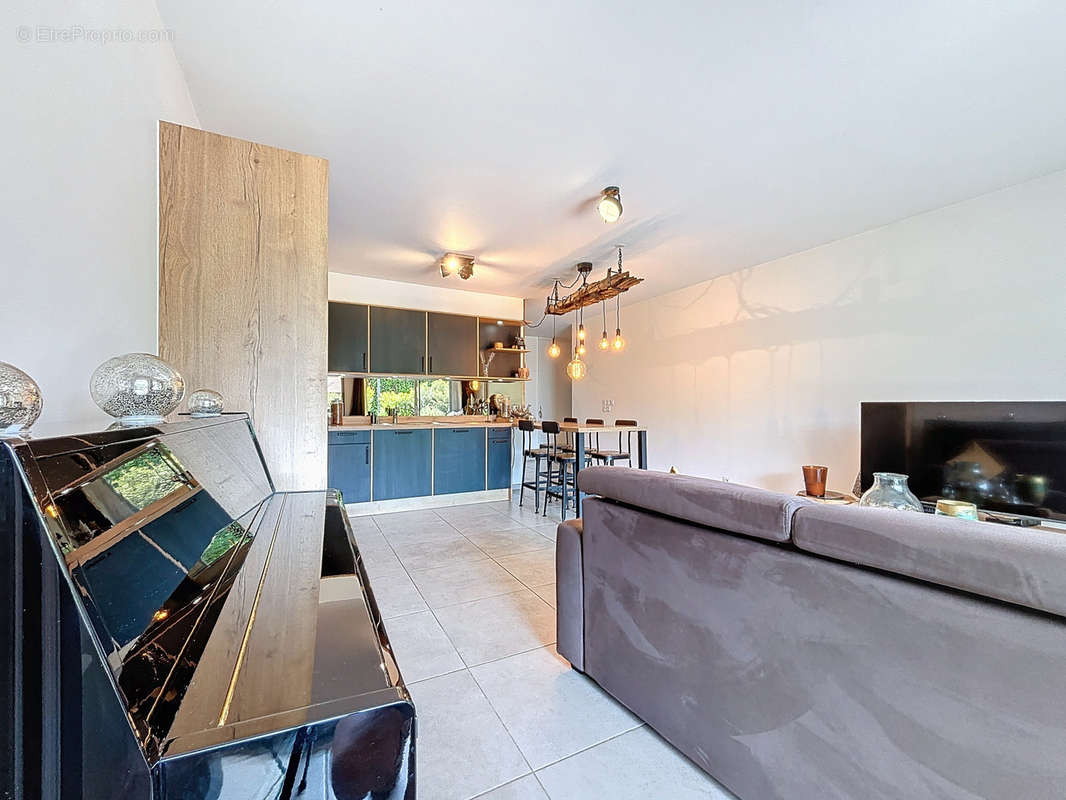 Appartement à AIX-LES-BAINS