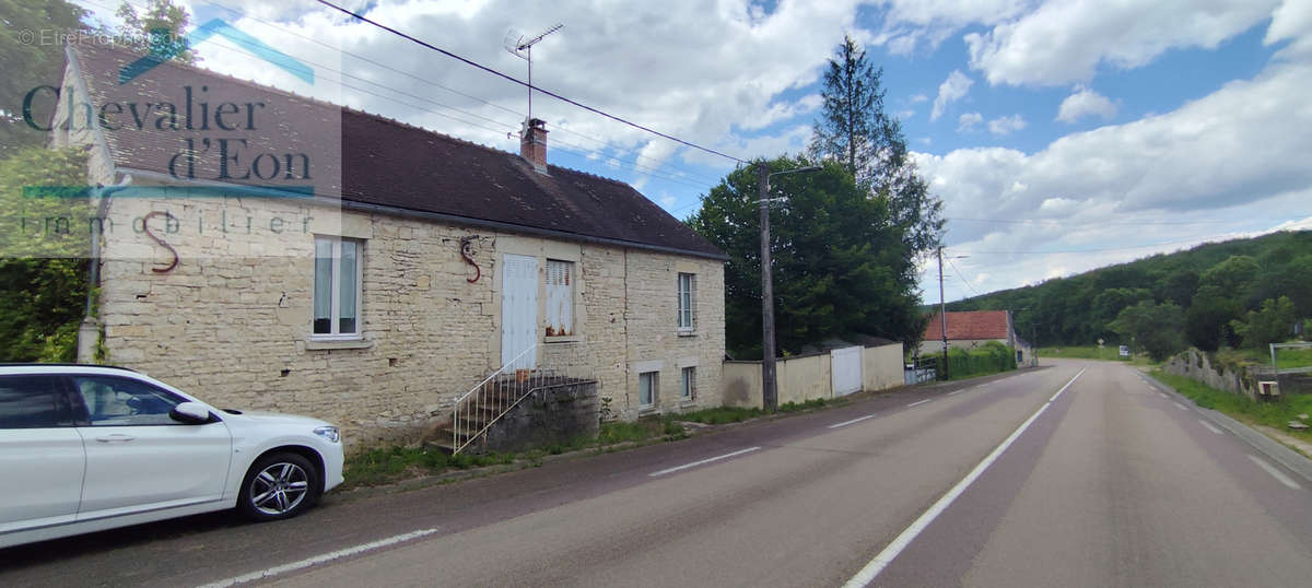 Maison à PIMELLES