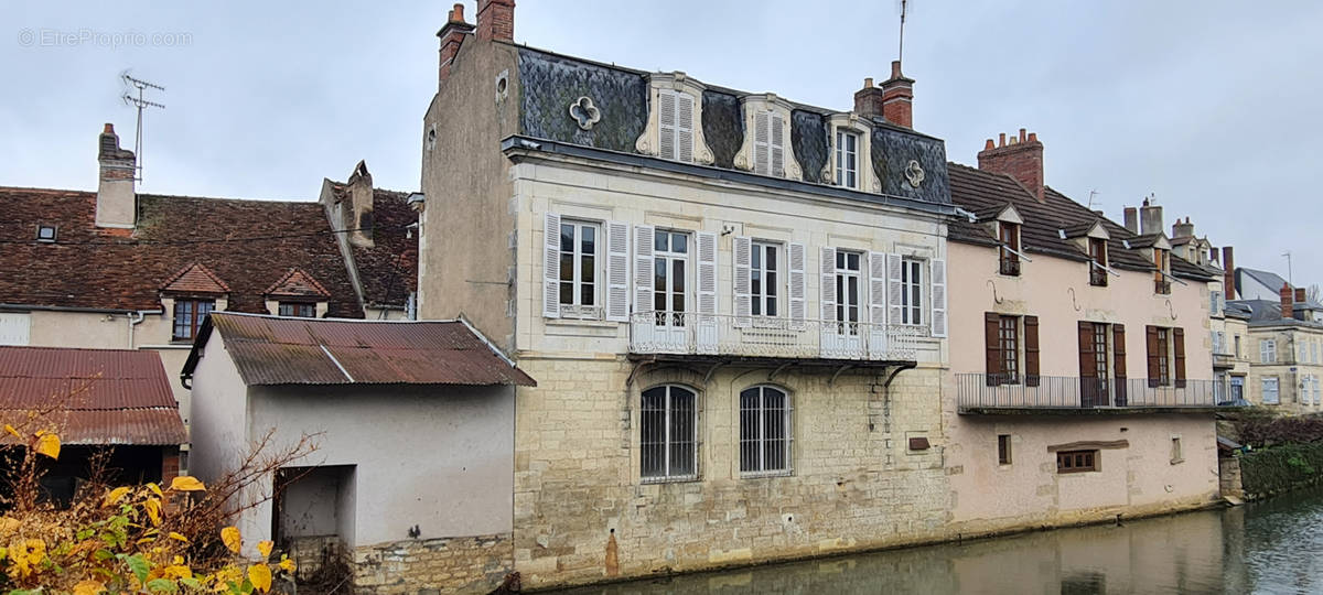 Appartement à CLAMECY