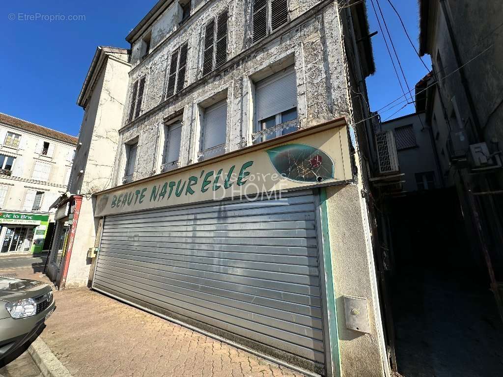 Appartement à LA FERTE-GAUCHER