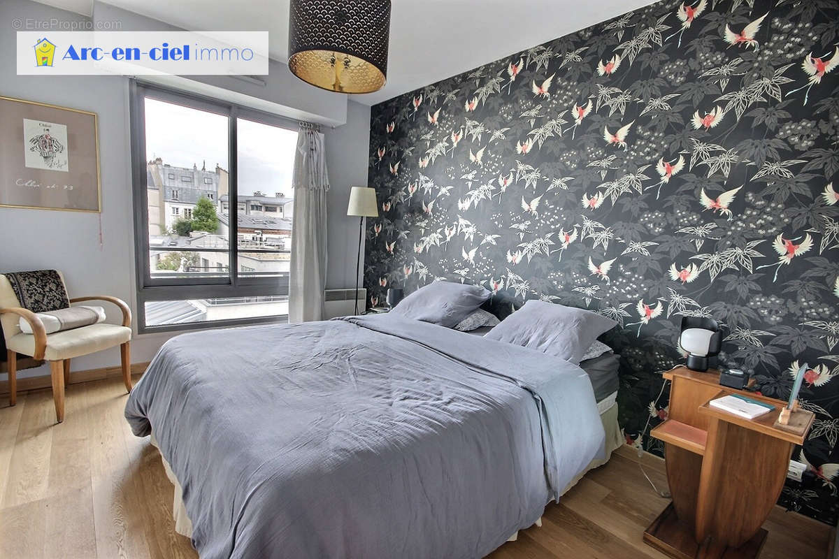 Appartement à PARIS-11E