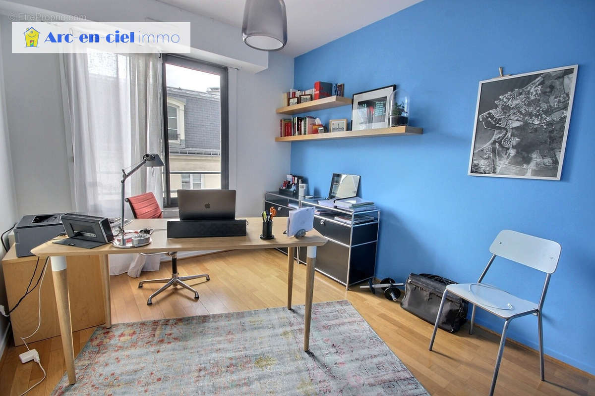 Appartement à PARIS-11E