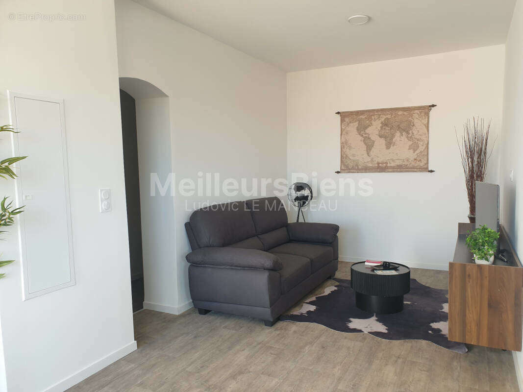 Appartement à LANCON-PROVENCE