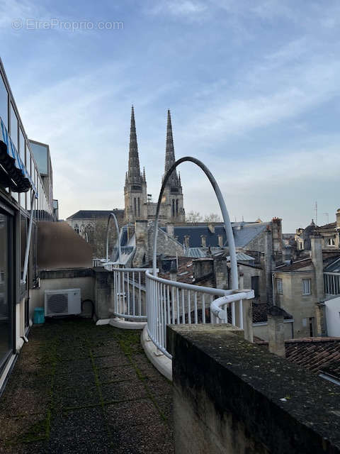 Appartement à BORDEAUX