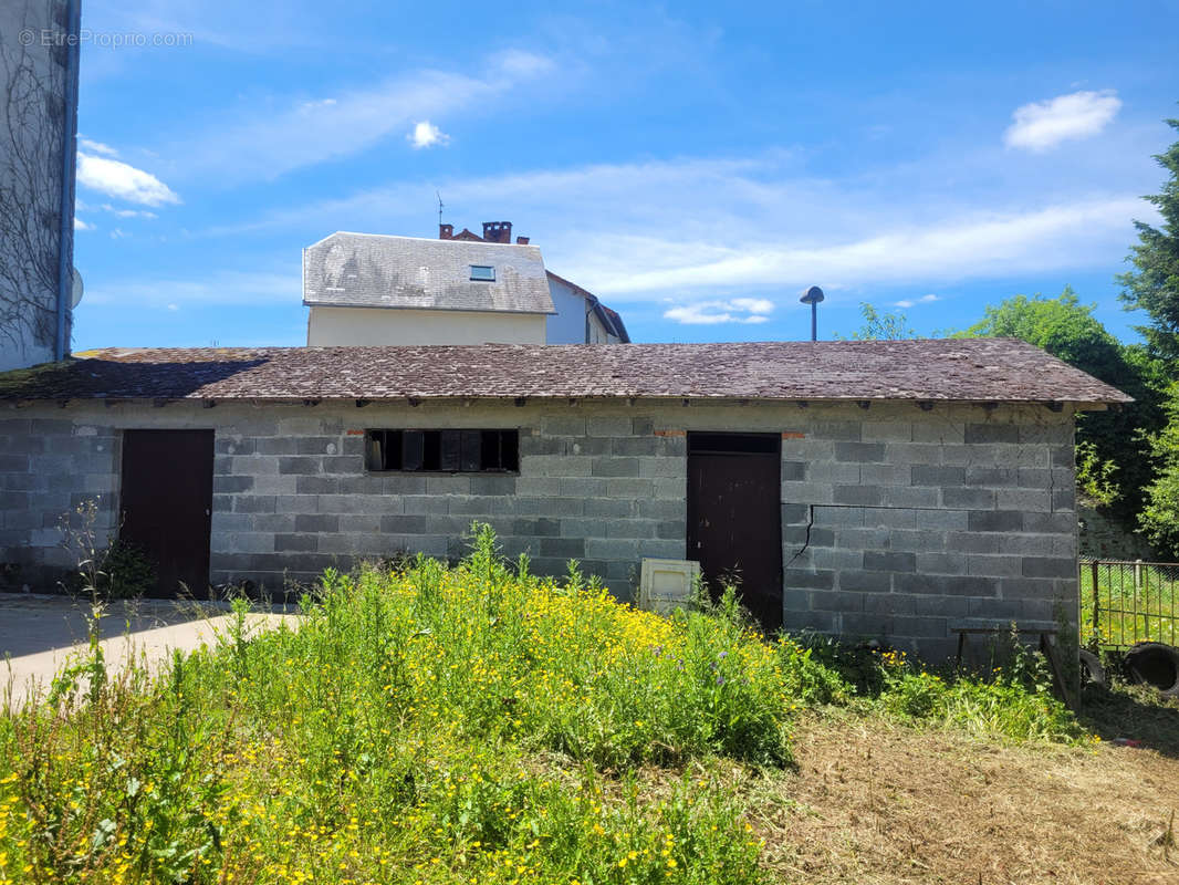 Appartement à BOURG-LASTIC