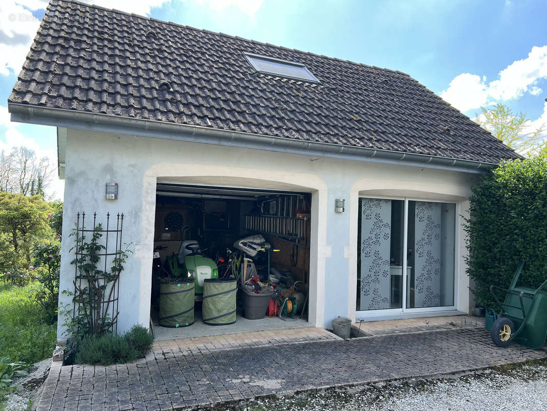 Maison à RUFFEY-LES-BEAUNE