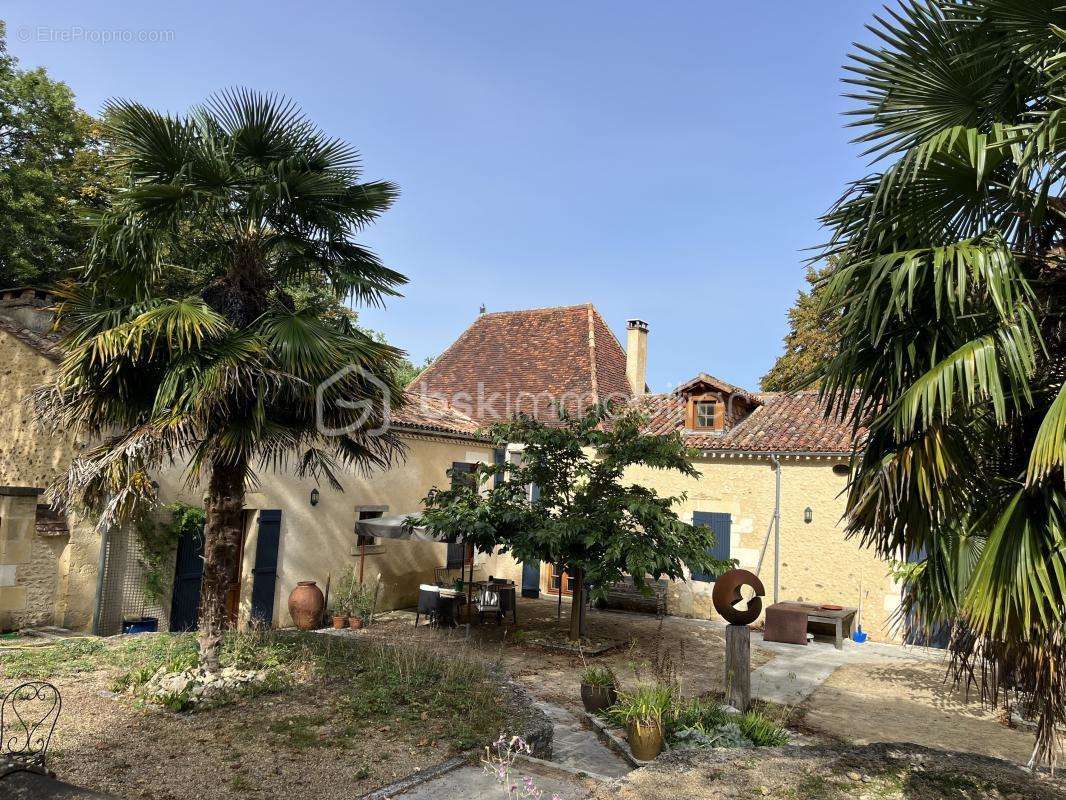 Maison à CENDRIEUX