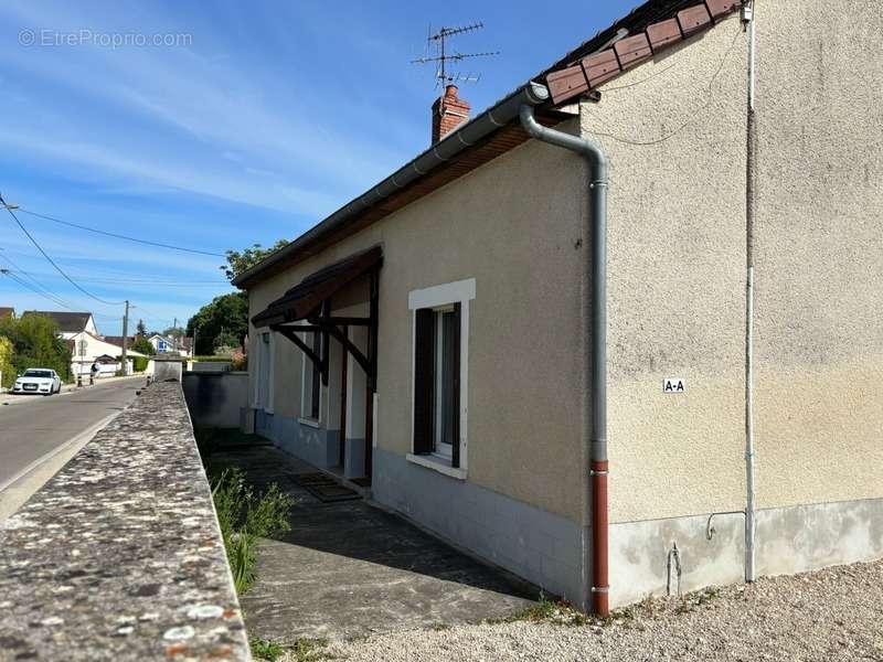 Appartement à ARC-SUR-TILLE