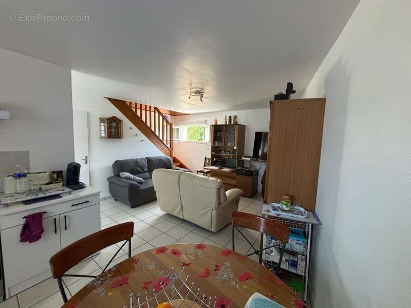 Appartement à ARC-SUR-TILLE