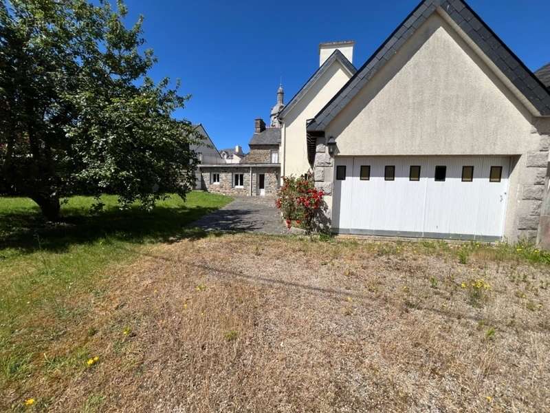 Maison à LANGUEUX