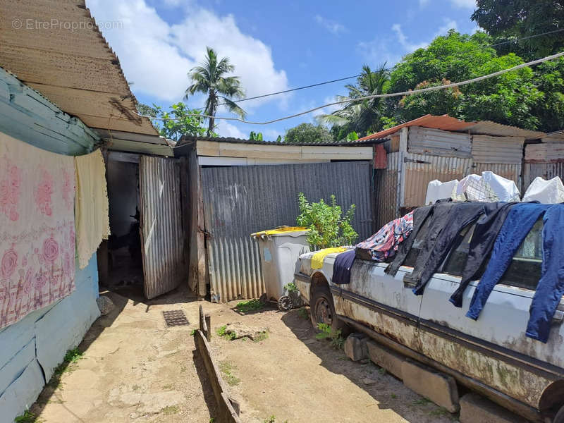 Terrain à CAYENNE