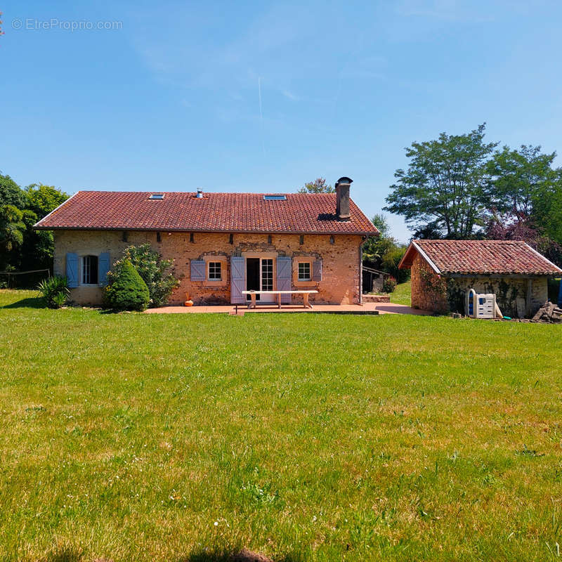 Maison à SAINTE-MARIE-DE-GOSSE