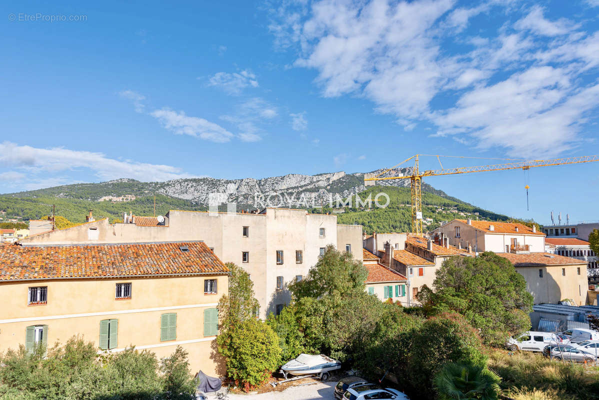 Appartement à LA VALETTE-DU-VAR