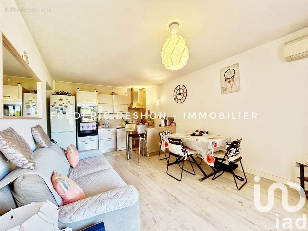 Photo 7 - Appartement à SAINT-CYR-SUR-MER