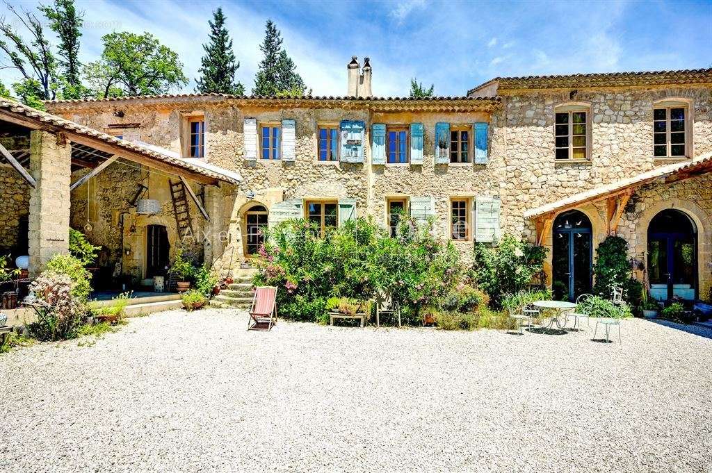 Maison à AIX-EN-PROVENCE