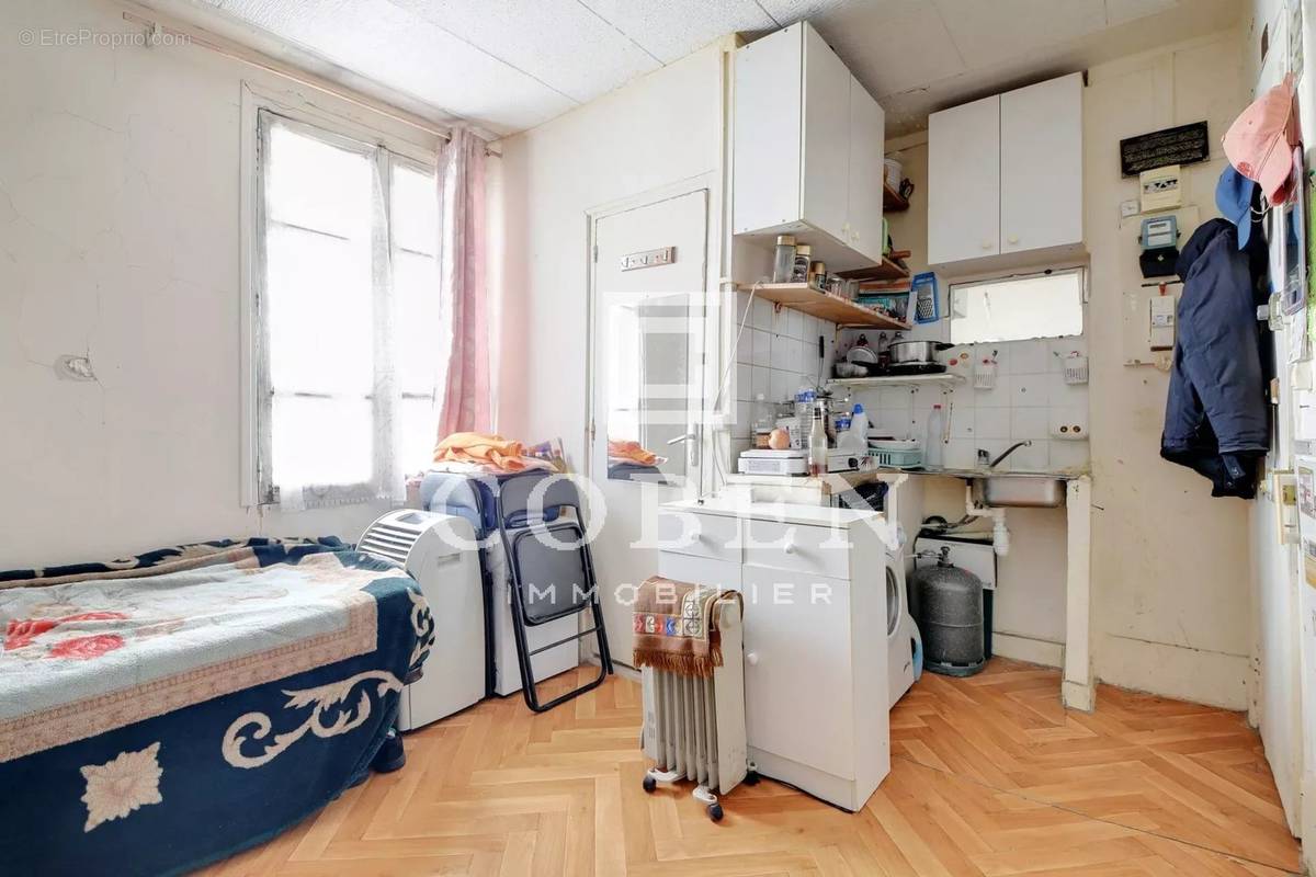 Appartement à PARIS-11E