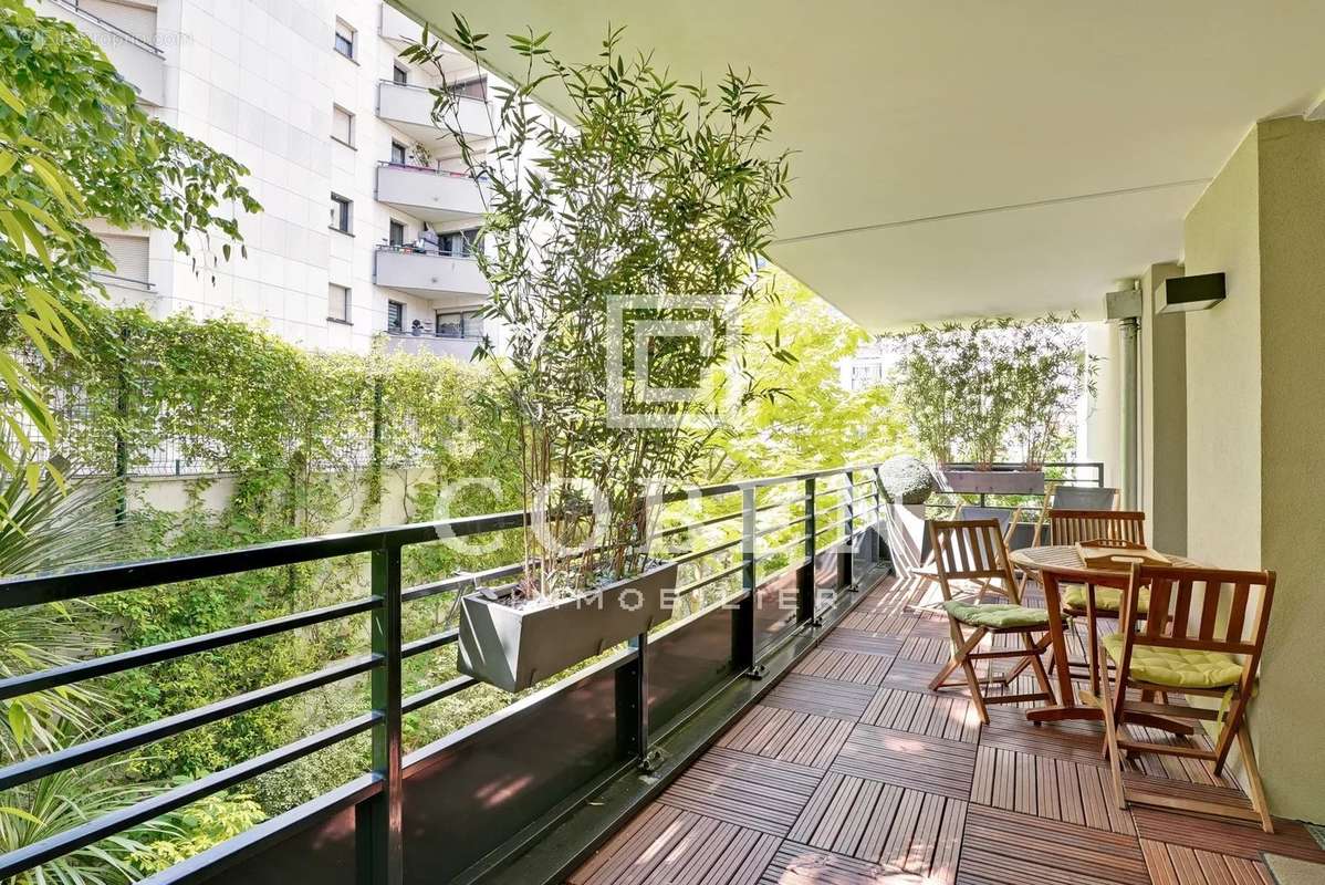 Appartement à BOULOGNE-BILLANCOURT