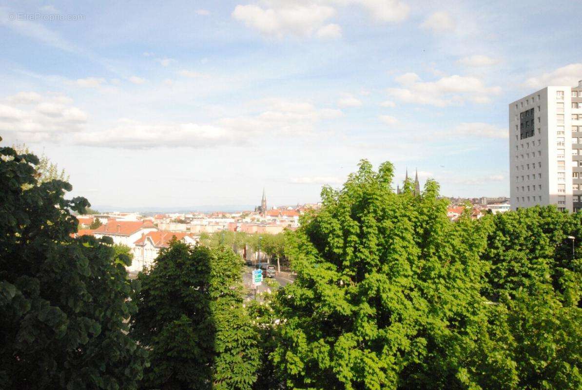 Appartement à CLERMONT-FERRAND