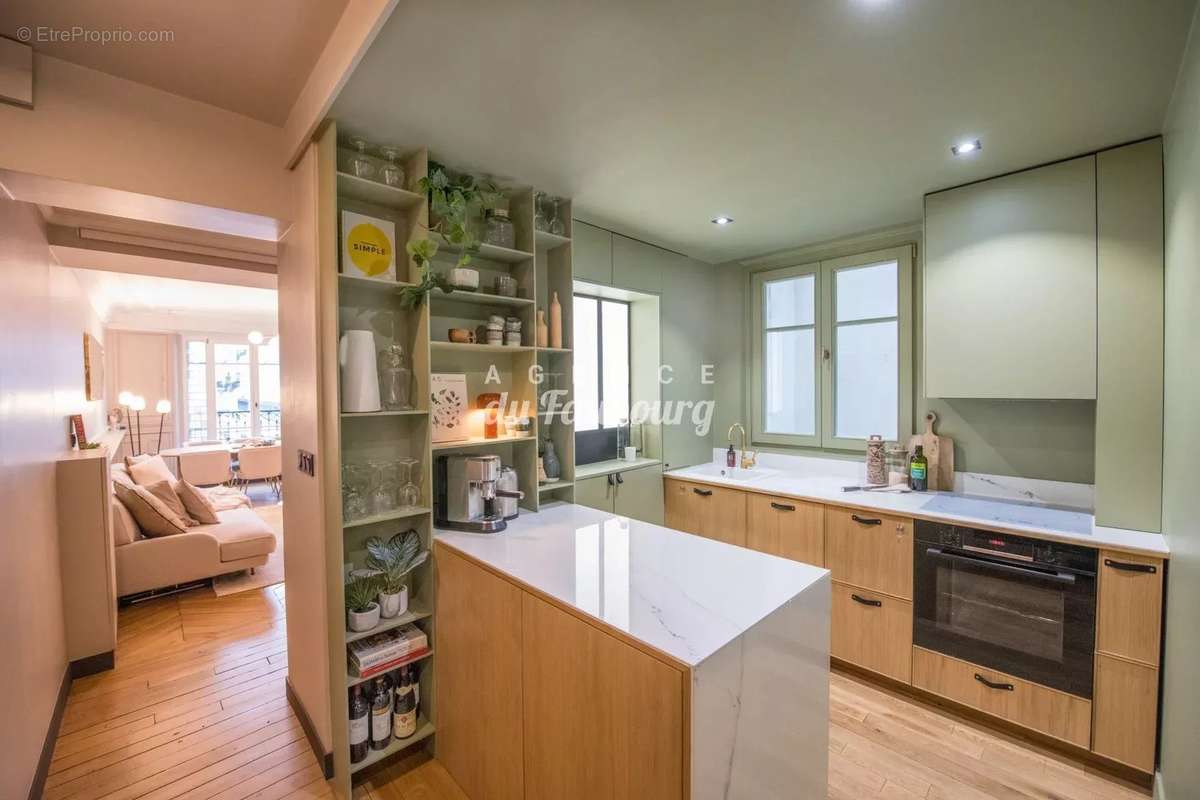 Appartement à PARIS-10E