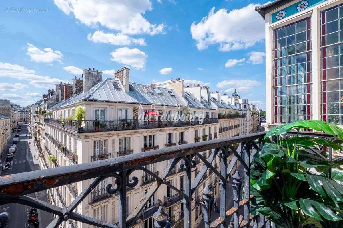 Appartement à PARIS-10E