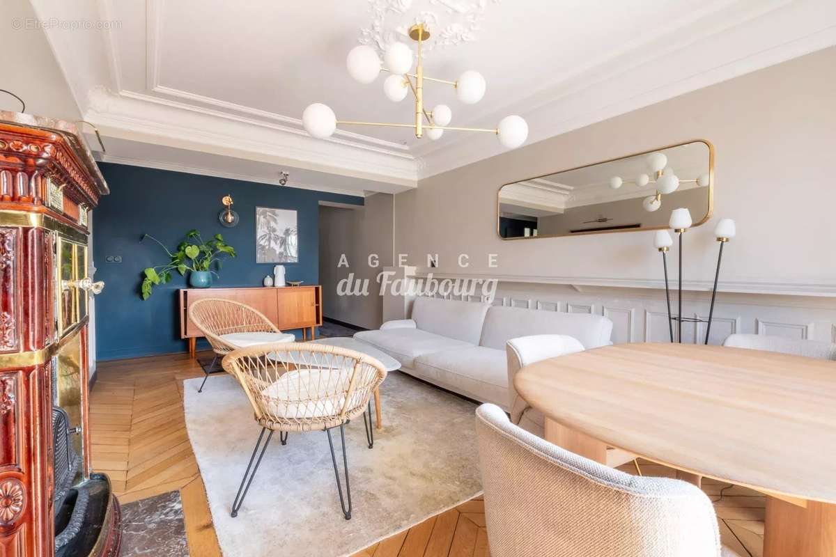 Appartement à PARIS-10E