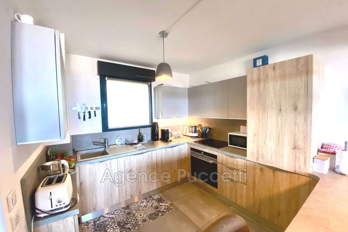 Appartement à VENCE