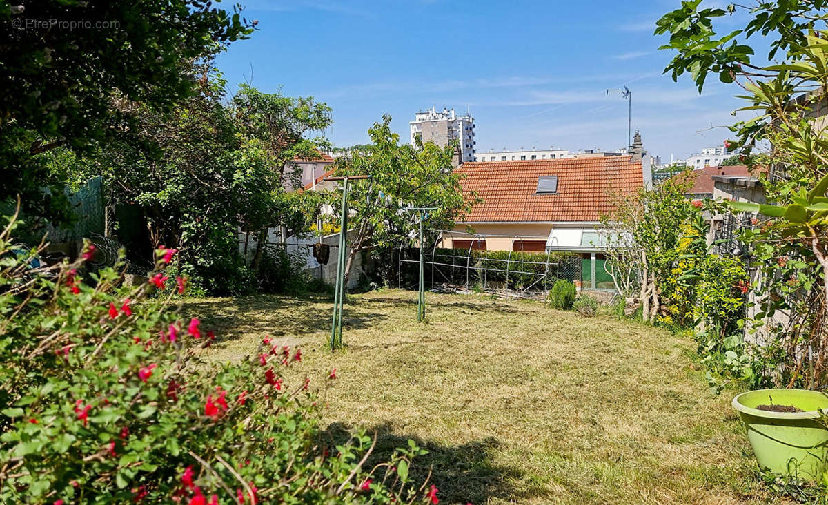 Maison à MONTREUIL