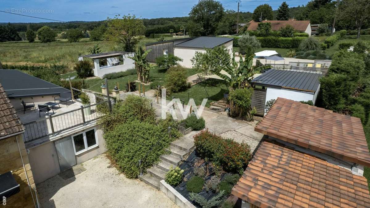 Maison à GOURDON