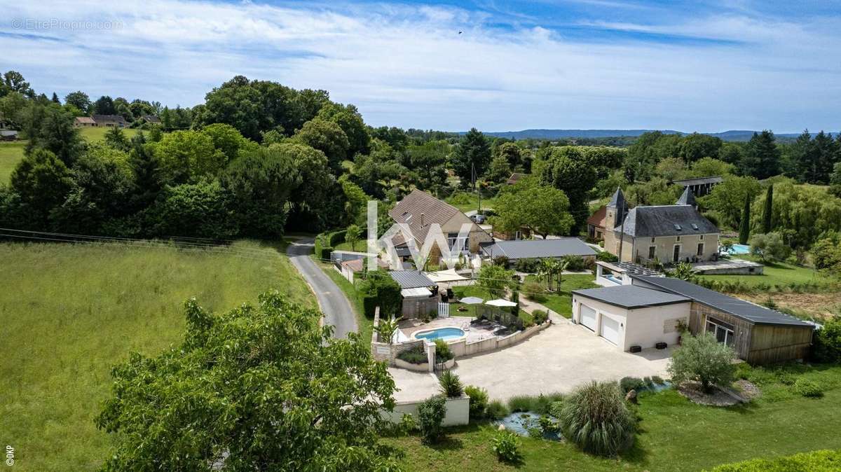 Maison à GOURDON