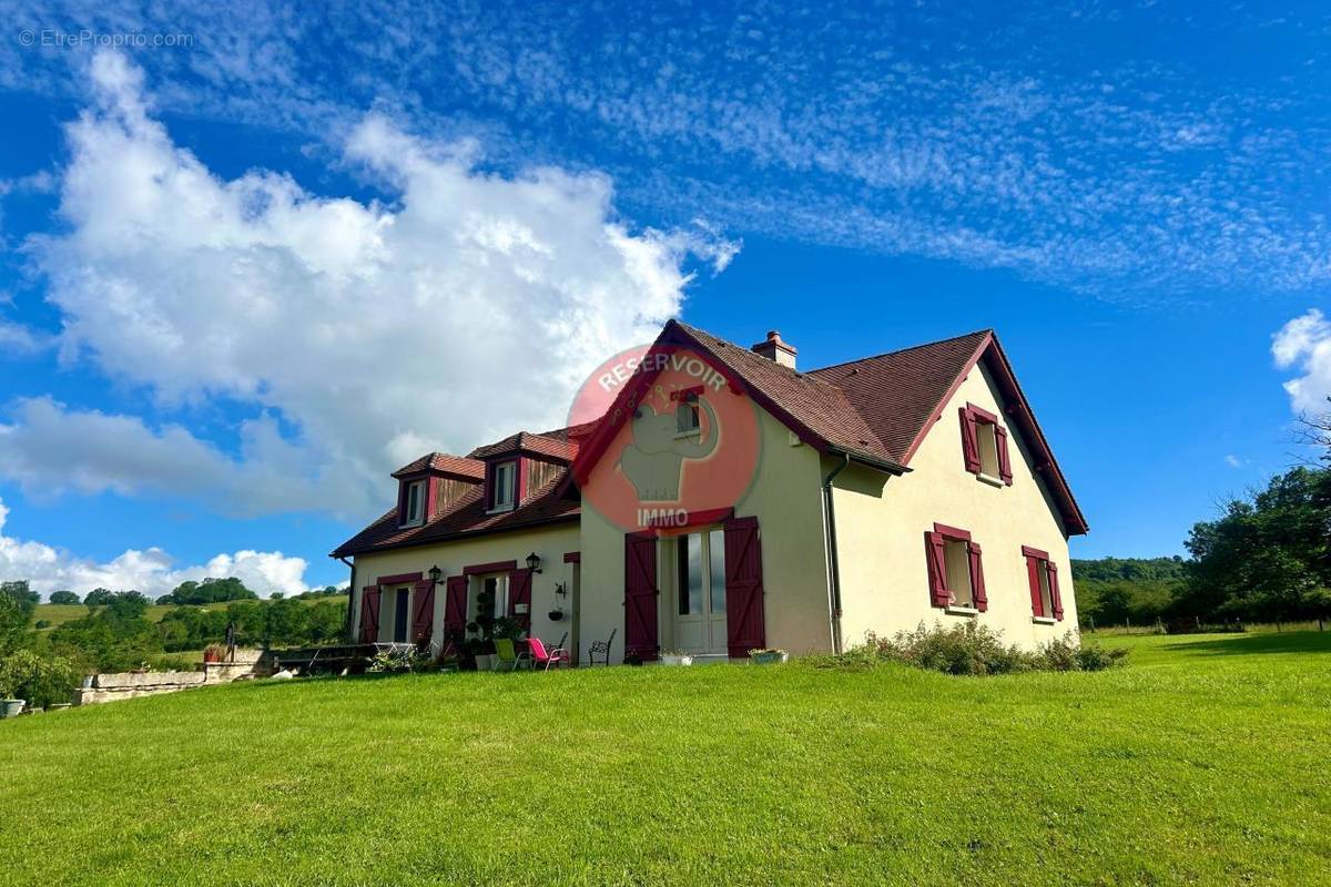 Maison à SEMUR-EN-AUXOIS