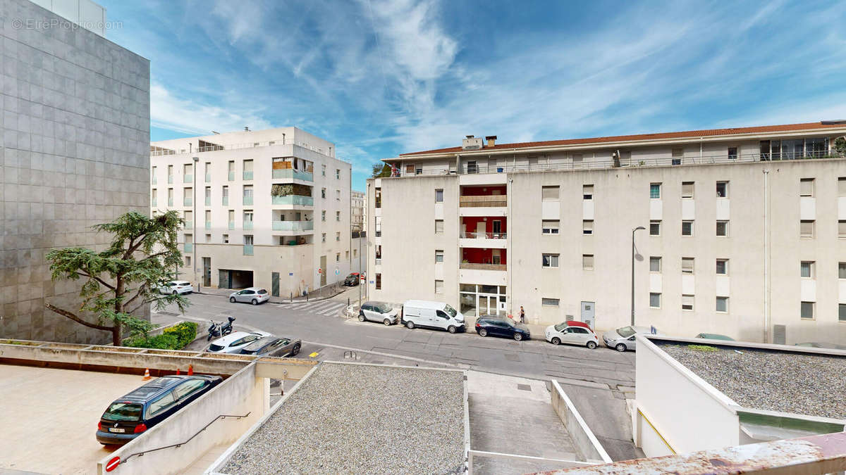 Appartement à MARSEILLE-10E