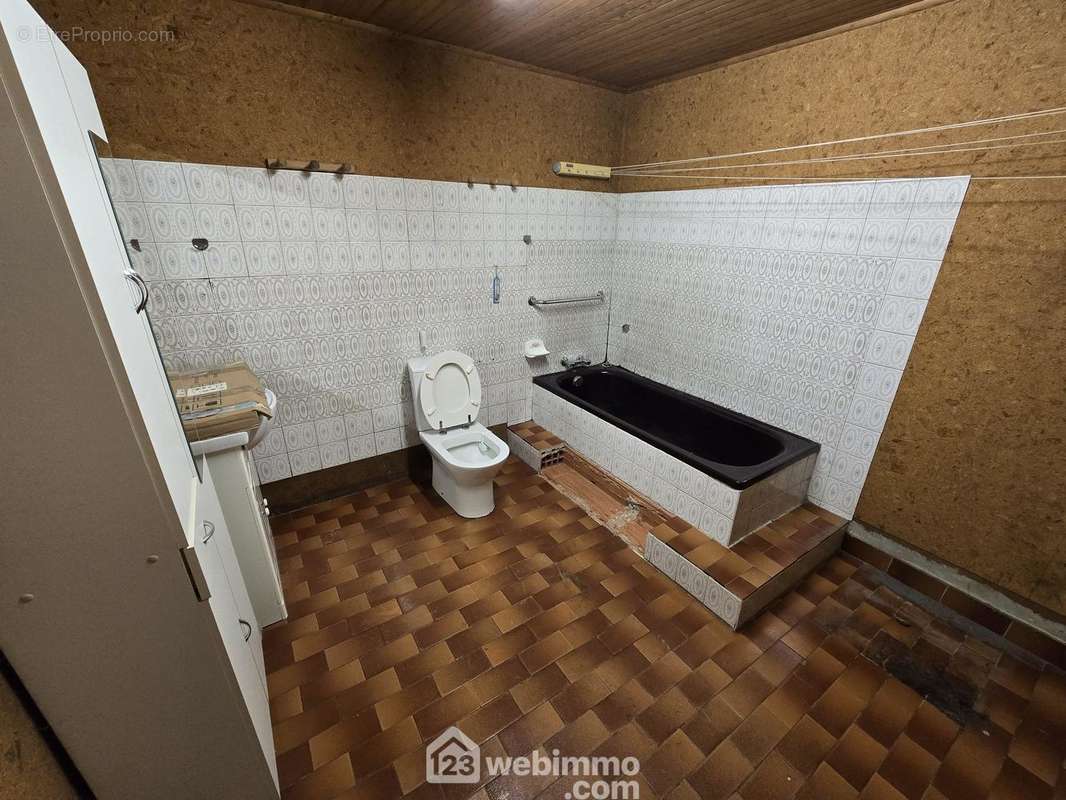 La salle de bains - Maison à CUSSAC-FORT-MEDOC