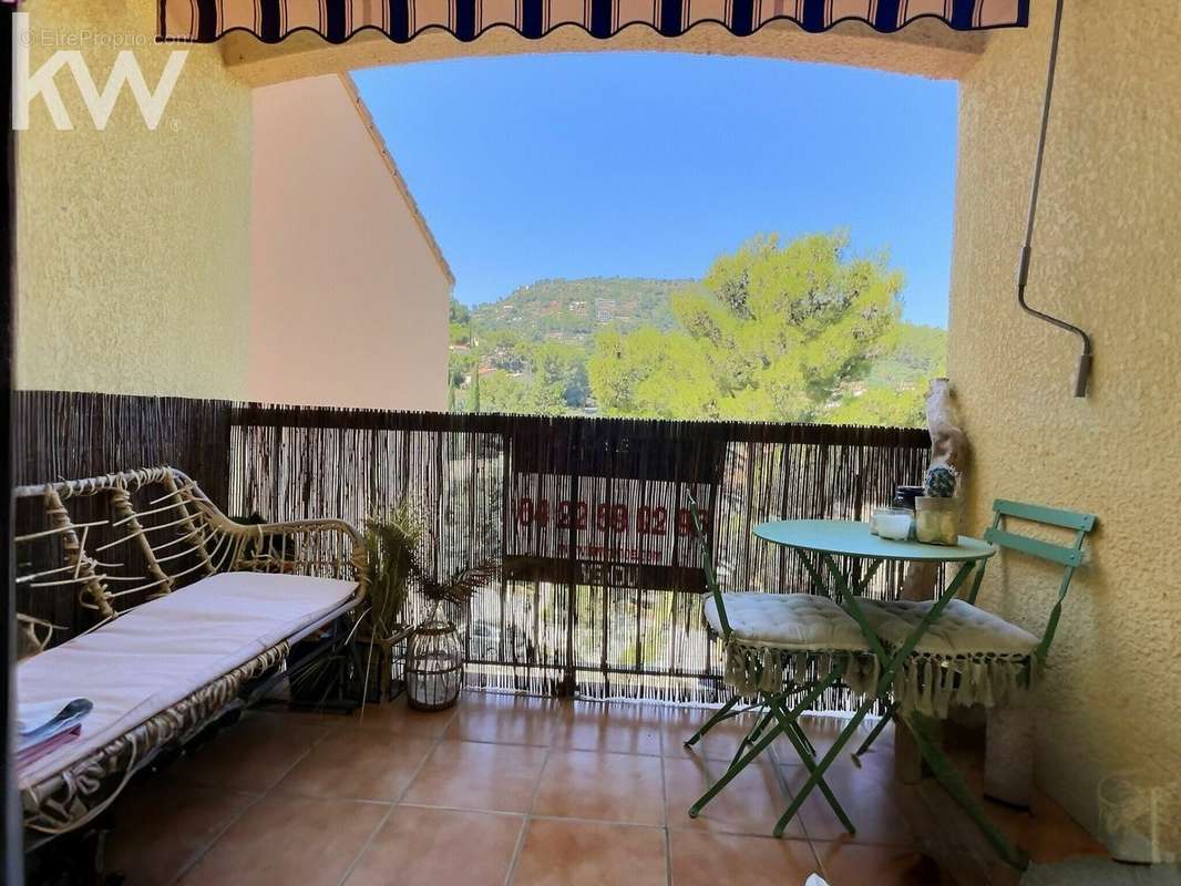 Appartement à HYERES