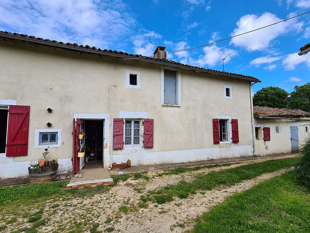 Maison à BRUX