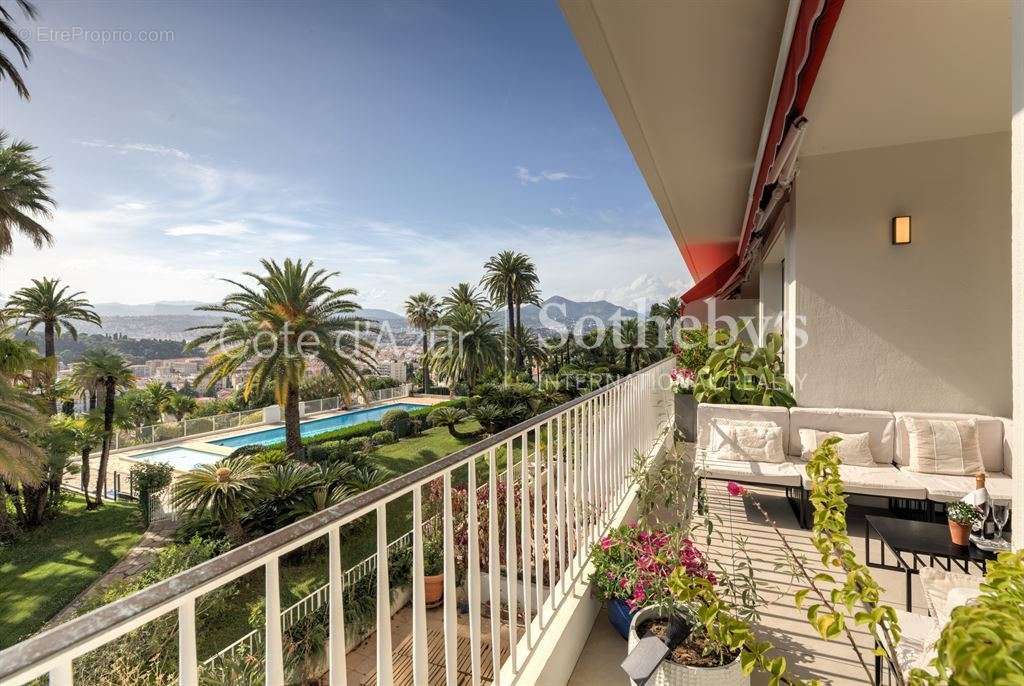 Appartement à NICE