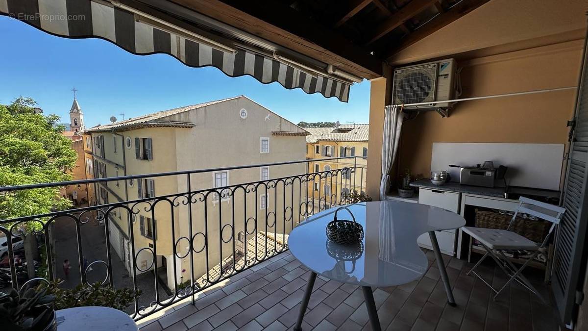 Appartement à SANARY-SUR-MER