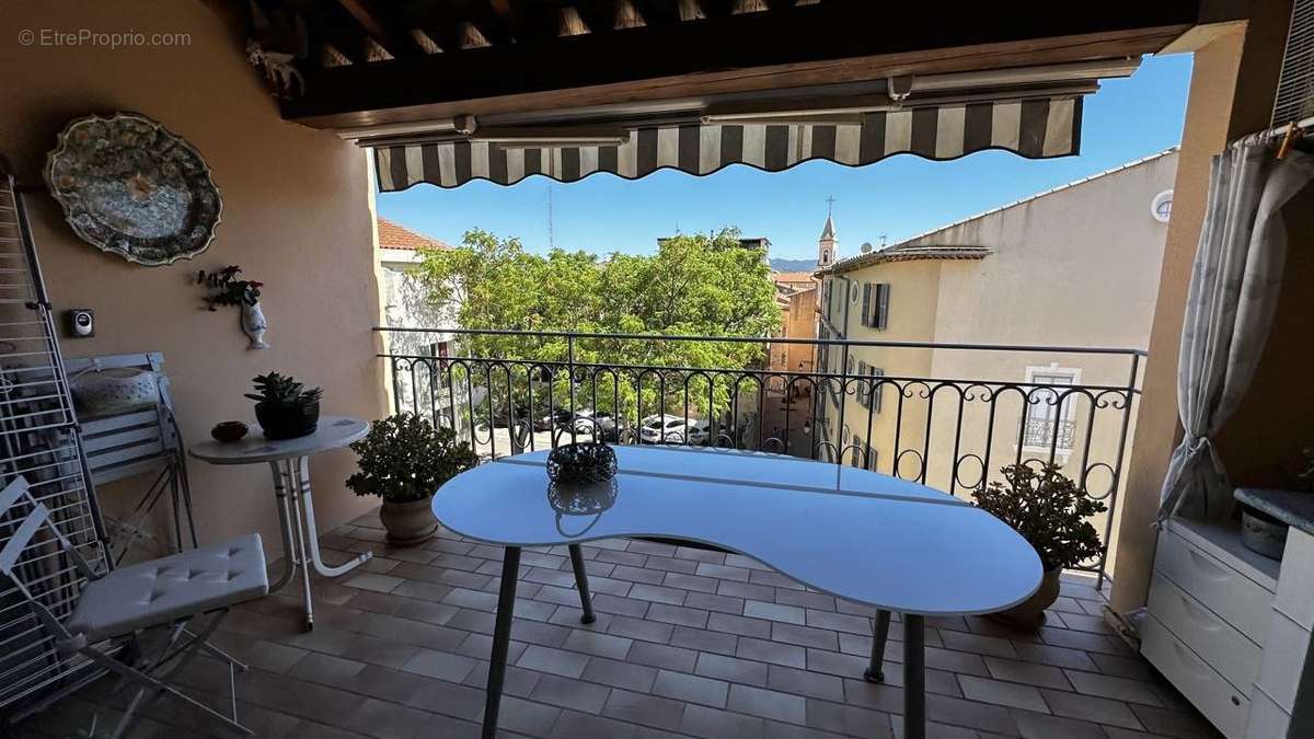 Appartement à SANARY-SUR-MER