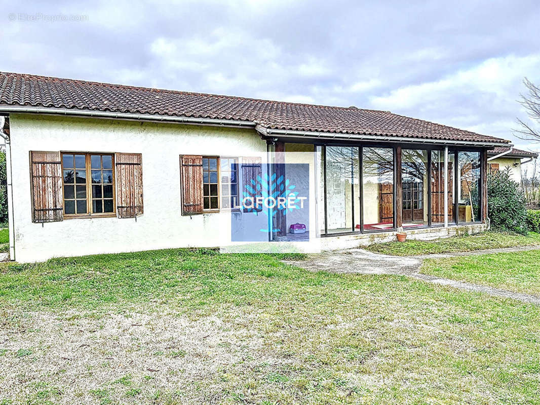 Maison à BLAYE